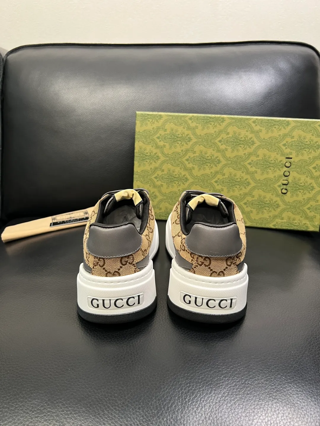 Men's shoes 💰840 Gucci high quality top crafts Gucci counter new original factory configuration, imported cowhide fabric from Italy, imported cowhide lining, breathable and comfortable, sole: original factory special supply original sole super comfortable, original factory and single goods, welcome to compare, code number 38-44 (customized 45 46)